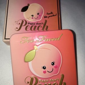 Too faced blush